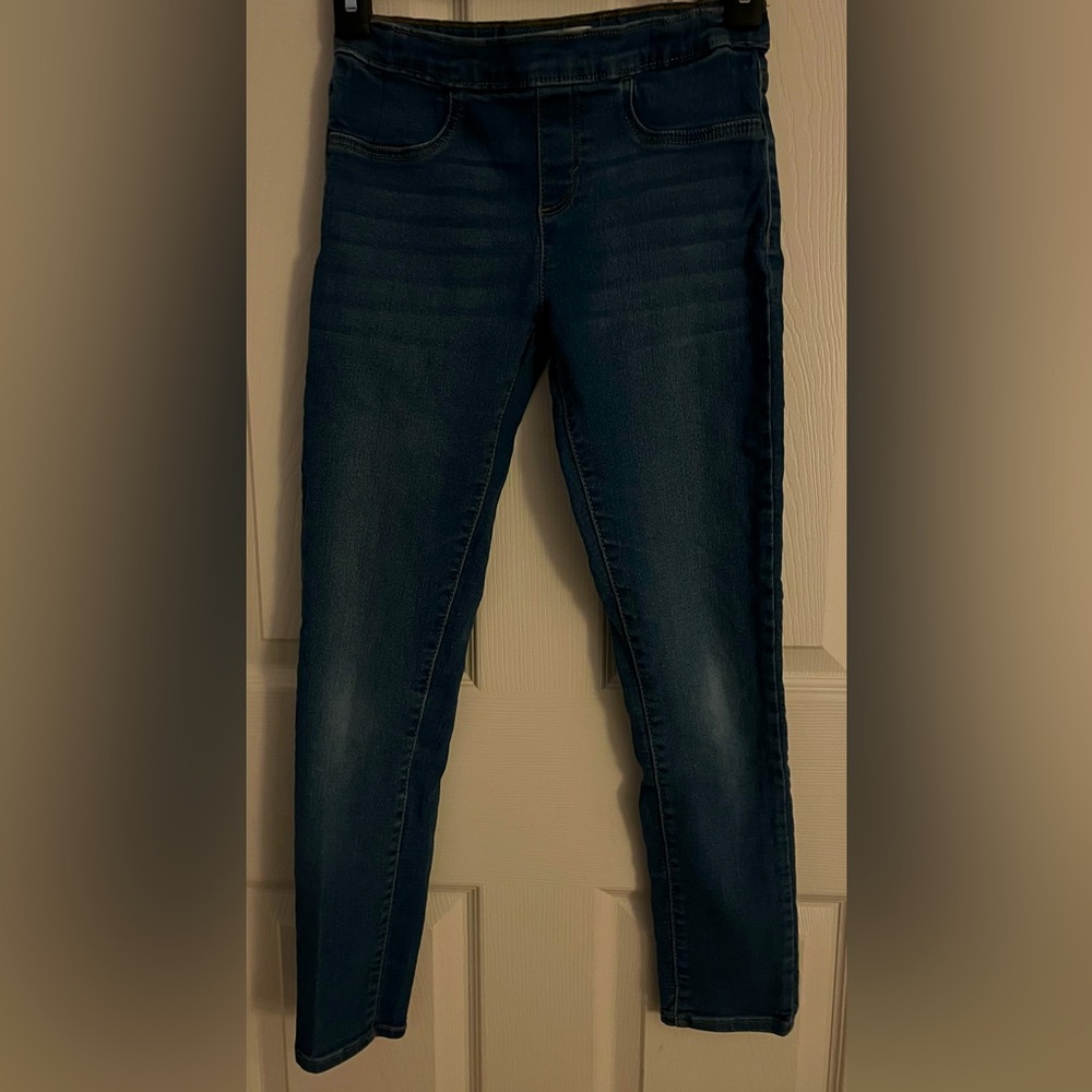 2 pair Levi’s girl’s pull on legging, size 12 regular